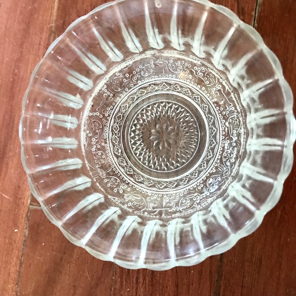 Vintage Set of 2 small Bowls
